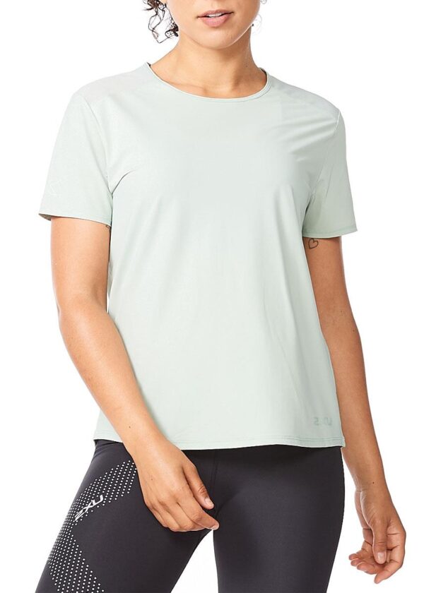 2XU חולצת טי לנשים עם רשת Motion - Mineral-0