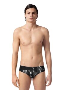 Akron Men's Chess Brief