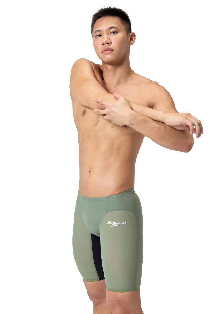 Unlock Speed with Speedo LZR Pure Valor 2.0 Jammer - Splash Green