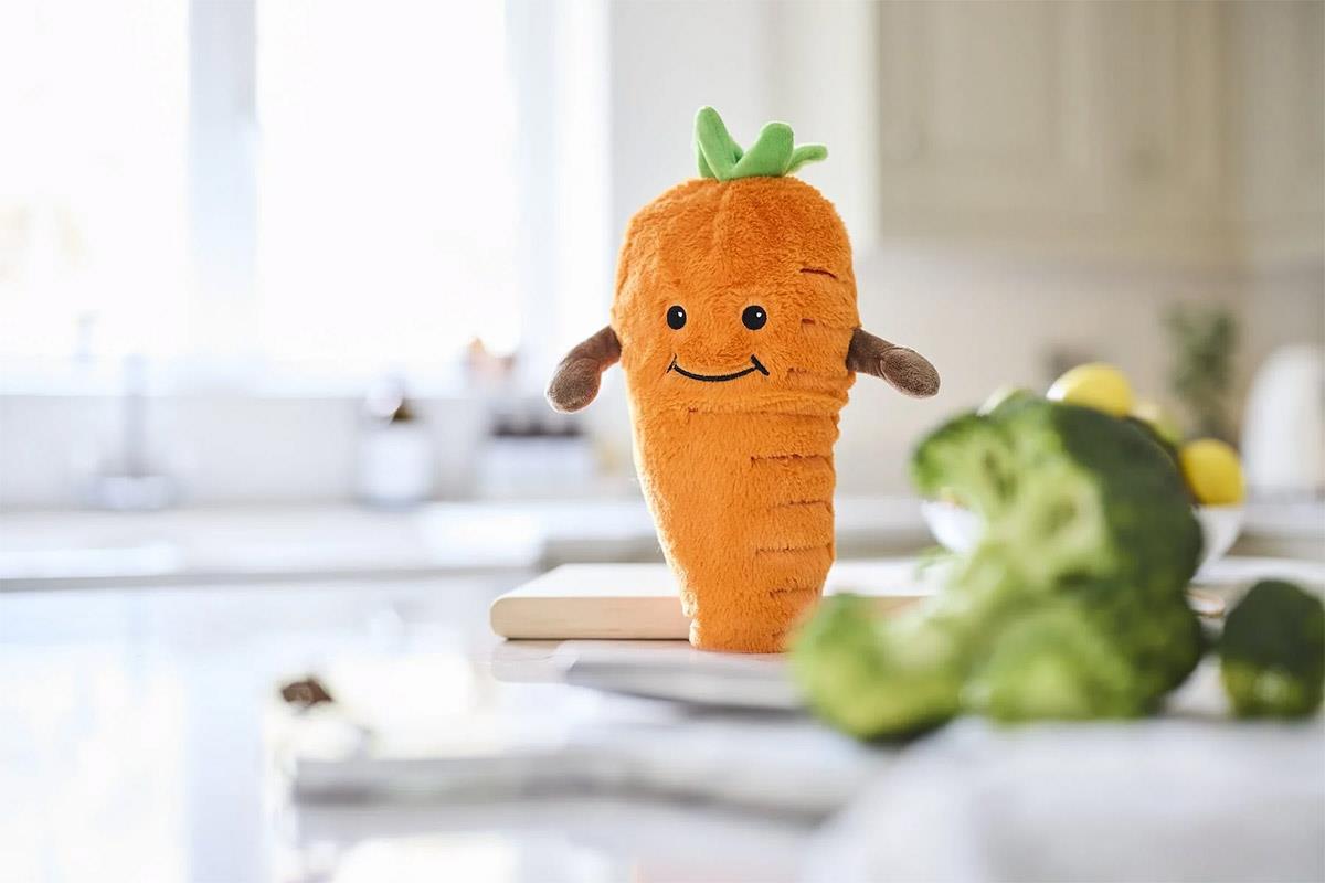 Warmies Microwavable Carrot - 33 cm-625078