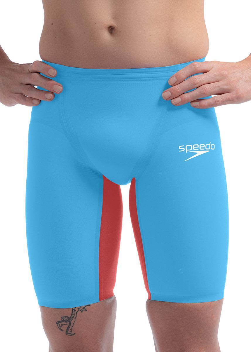 スイムスピードをアップグレード！ Speedo LZRピュア Valor 2.0 Today！