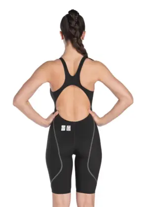 Arena Powerskin ST Next Kneeskin – Black